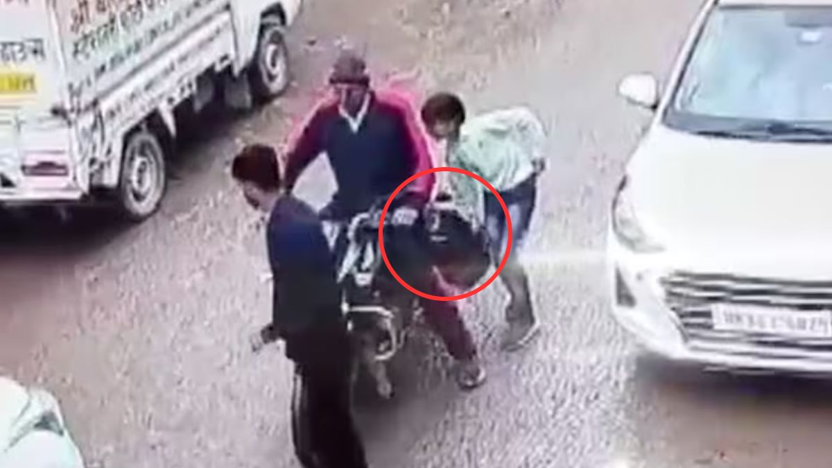 children stolen 2 lakh rupees