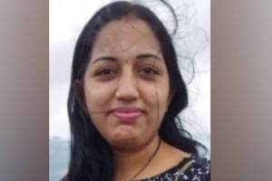 Mother suicide under Konkan railway