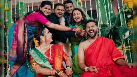 marathi singer Mugdha Vaishampayan Elder sister mrudul Vaishampayan wedding