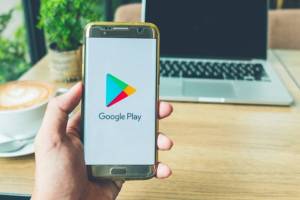 Google Has Banned 17 Apps from google play store For targeting indian users