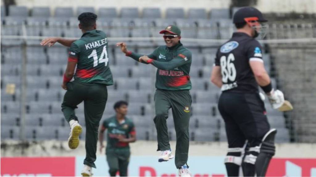 New Zealand is in bad condition all out for less than 100 runs amazing win by a weak team Bangladesh