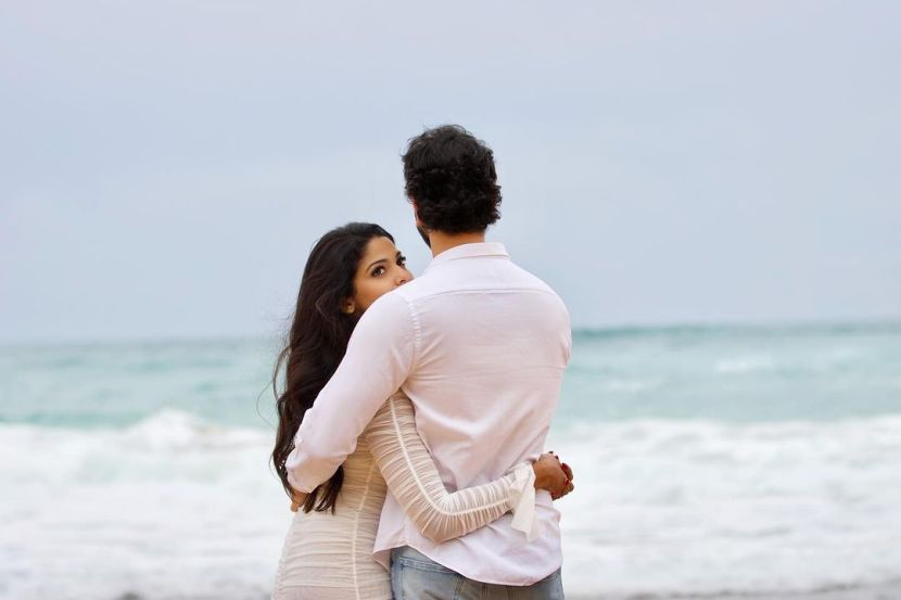 Pooja Sawant Siddesh Chavan Romantic Photoshoot