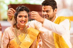 Suruchi Adarkar piyush ranade marriage