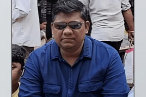 new reason killing wife son Kalyan Dead woman's brother accused murder love affair debt