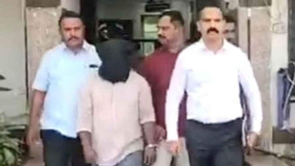 thane police bust sex racket at massage spa in dombivli