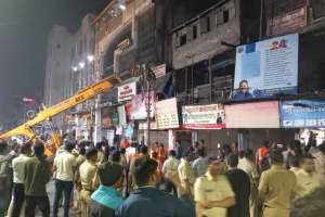 pune municipal corporation demolished bhidewada in the night under police protection