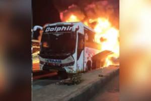 private bus, fire, Karad, passengers