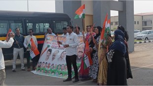 uran congress protest news in marathi, uran kharkopar railway line news in marathi