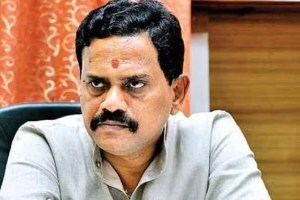 mp rajan vichare warned railway administration, mp rajan vichare warned agitation
