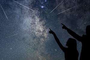 biggest meteor shower news in marathi, biggest meteor shower of 2023 news in marathi,