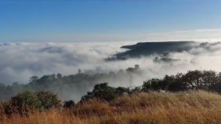 satara mahabaleshwar, clouds on mountains, clouds on mountains in mahabaleshwar