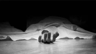 old man committed suicide jumping gallery caretaker went out pune