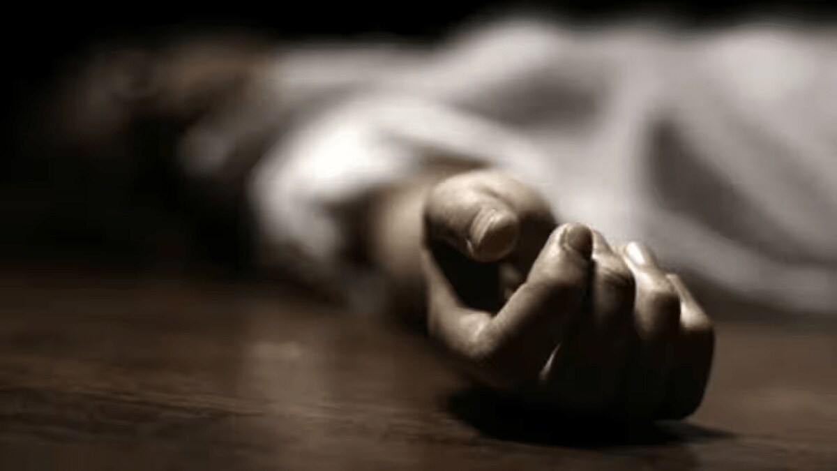 Minor boy dies air compressor released stomach pune