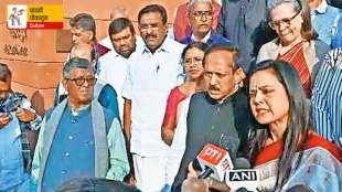 political controversy in delhi,