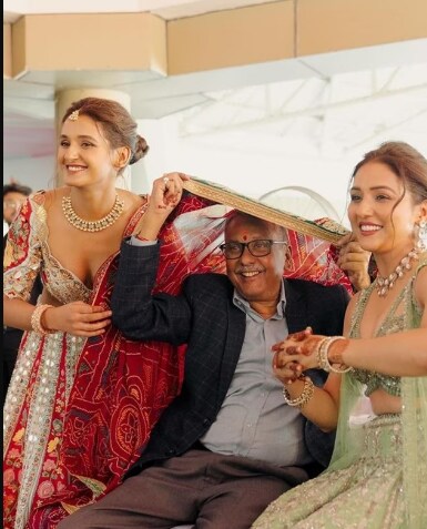 शक्ती मोहननेही आपल्या सोशल मीडियावर बहिणीच्या लग्नाच फोटो शेअर केले आहेत.