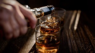 Precious Evening Glass The story behind why drinks are measured in Pegs