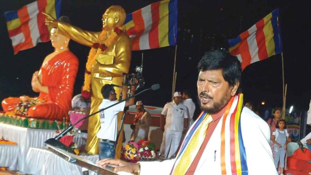 ramdas athawale organize Buddhist meet at race course