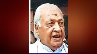 Student organizations protest against Governor Arif Mohammad Khan in Kerala