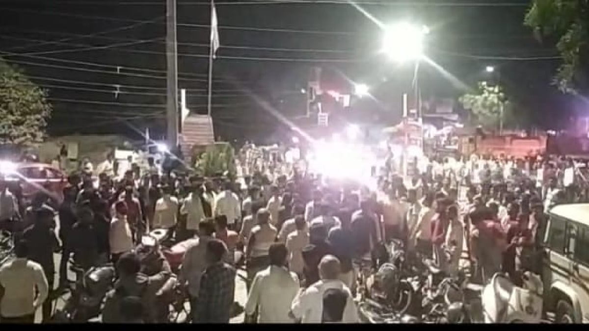 Controversy over the beating of a youth at Parli in Beed district