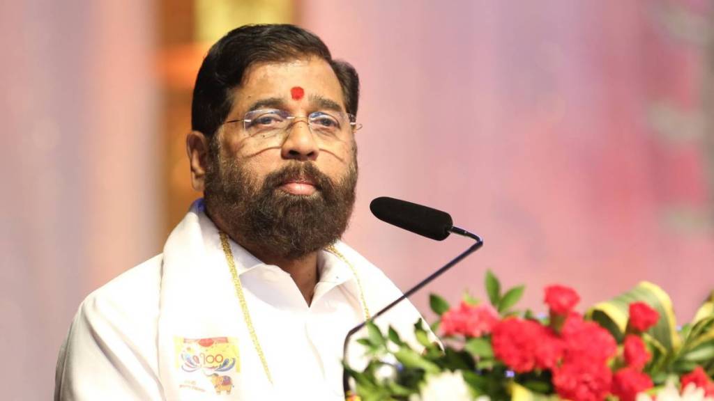 Eknath Shinde in Natya Sammelan 1200