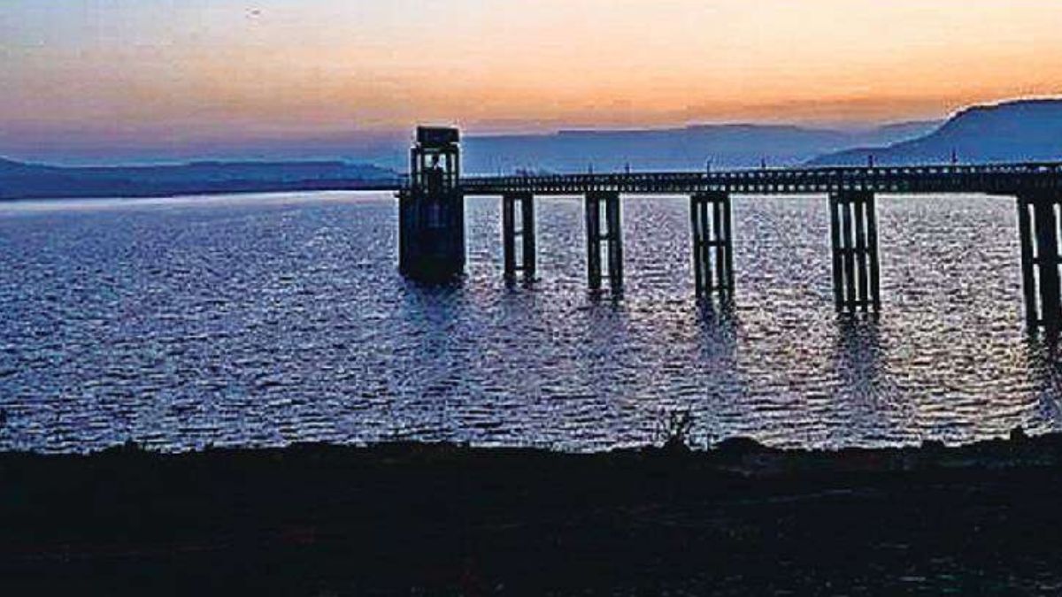 Floating solar power plant on a dam costing Rs 650 crore