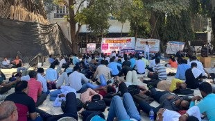 protest teachers non granted schools azad maidan mumbai vardha maharashtra