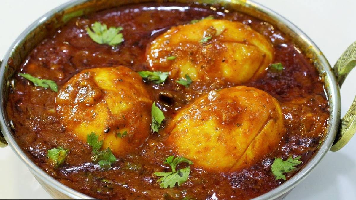 रविवार स्पेशल: झणझणीत अंडा मसाला; झटपट होणारी सोपी मराठी रेसिपी