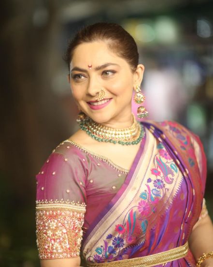 Sonalee Kulkarni White Paithani Saree