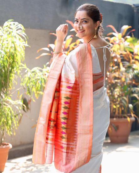 Sonalee Kulkarni White Paithani Saree