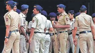 kalyan two police suspended marathi news, clashes at bajarpeth area kalyan marathi news