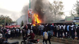 Fire at market in Karanja four shops burnt down