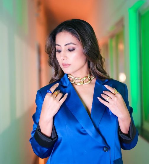 hina-khan-blue-satin-blazer-suit