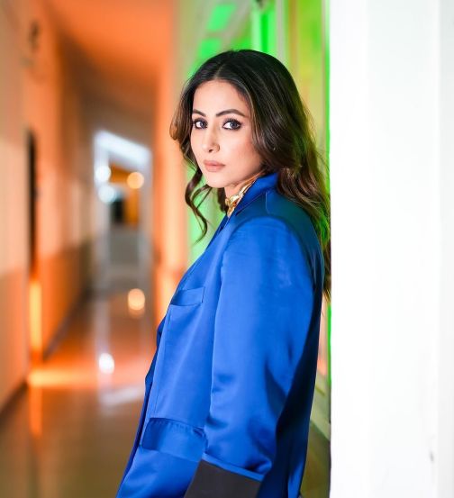 hina-khan-blue-satin-blazer-suit