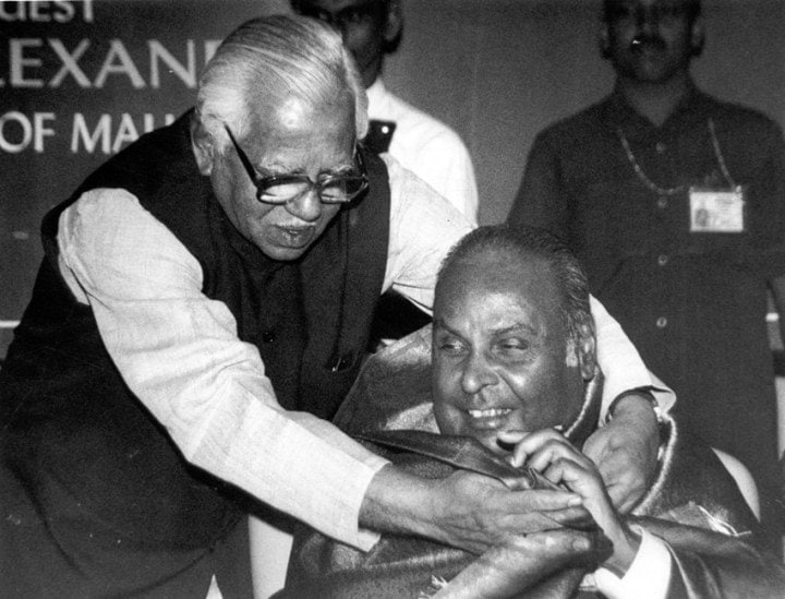 Dhirubhai Ambani jobs on petrol pump