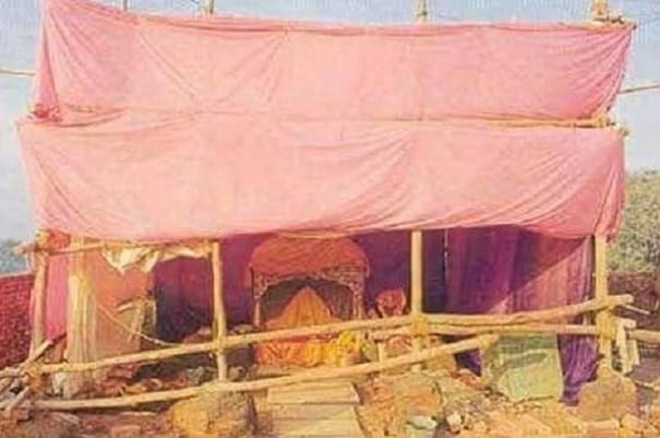 ram lalla in tent