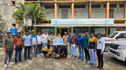 nashik city, police, pistols, cartridges