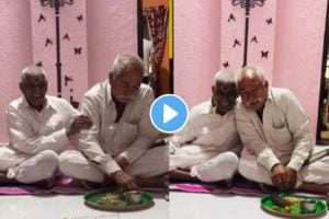 friendship will never end an old man keep friendship video viral of farmers home friendship in old age