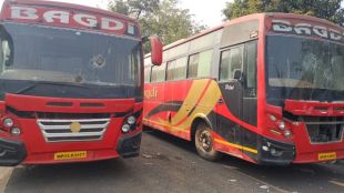 Regional Transport Office took action against two private passenger buses with changed vehicle numbers