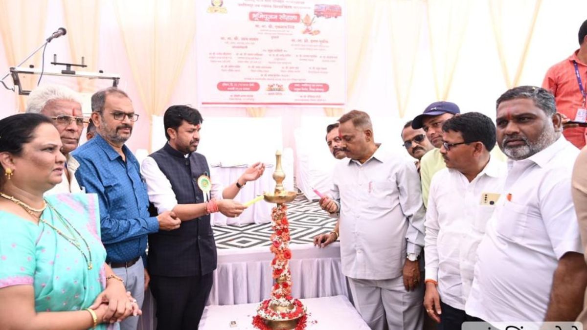 Additional funds will be provided for sports facilities in Shirol and Jaisingpur says sanjay bansode