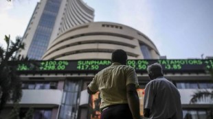 profit recovery in the IT sector Sensex fell by 359 degrees