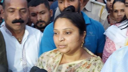Sharad Mohol murder case wife Swati Mohol reaction on husbands death