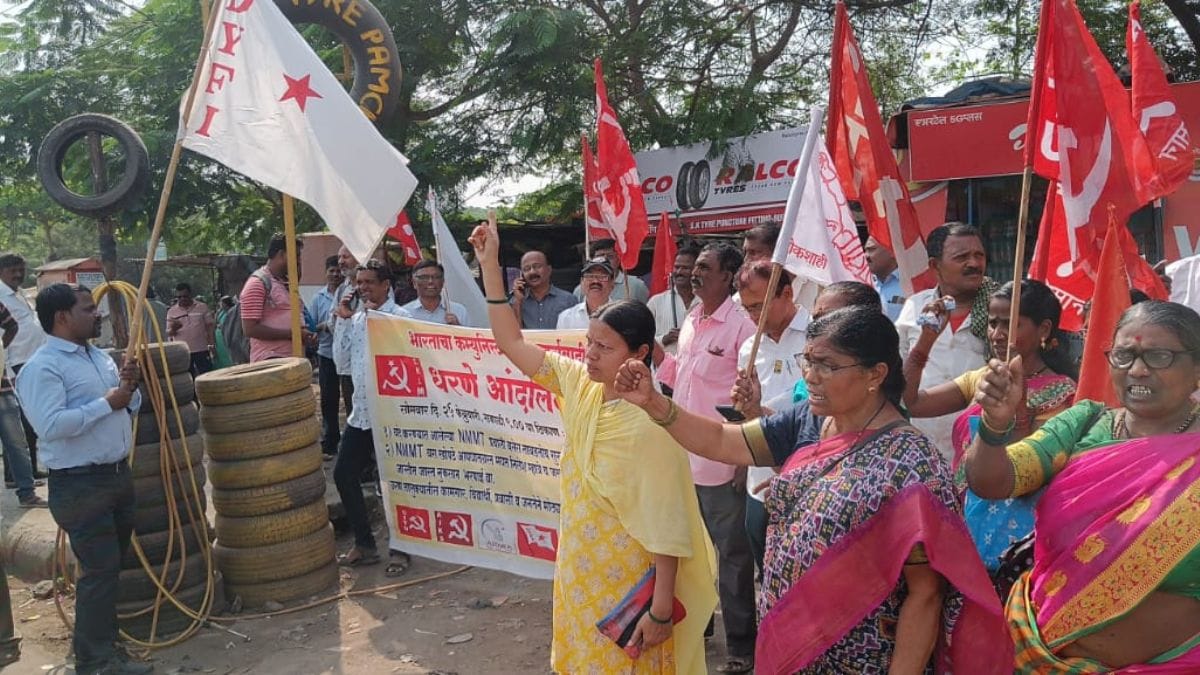 Agitation demanding restoration of NMMT bus services