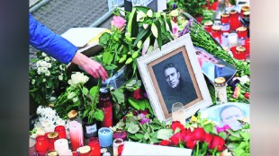 For the third day in Russia mourn the death of Alexei Navalny