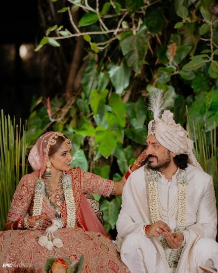 Asmita Sood marries boyfriend Siddh Mehta