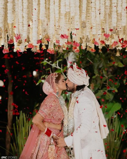 Asmita Sood marries boyfriend Siddh Mehta 