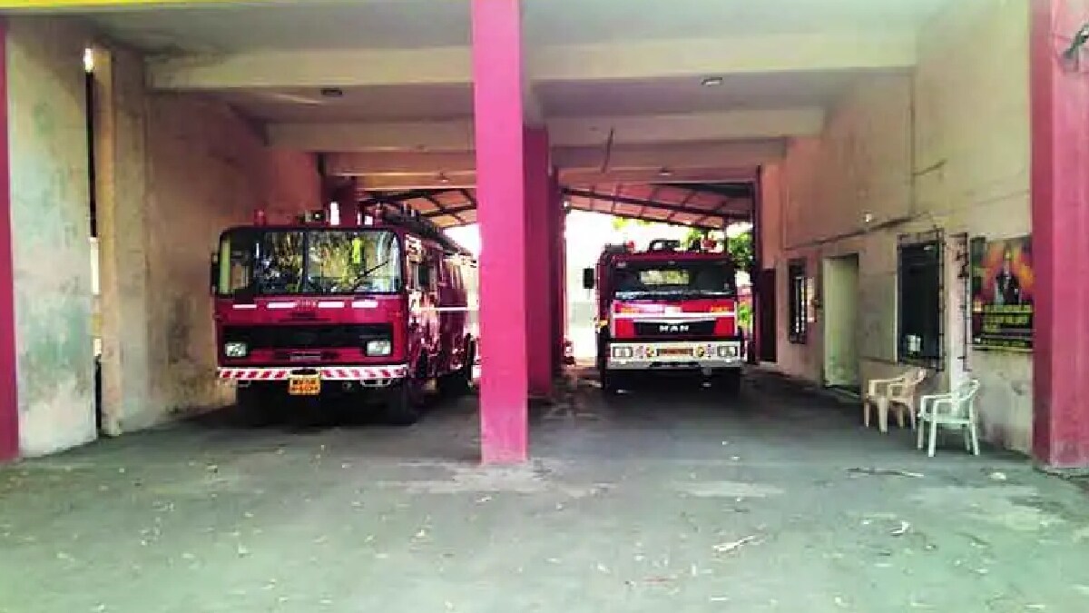 Mumbai Municipal Corporation decided to set up three more fire brigade stations 232 crore provision in the budget for fire brigade Mumbai