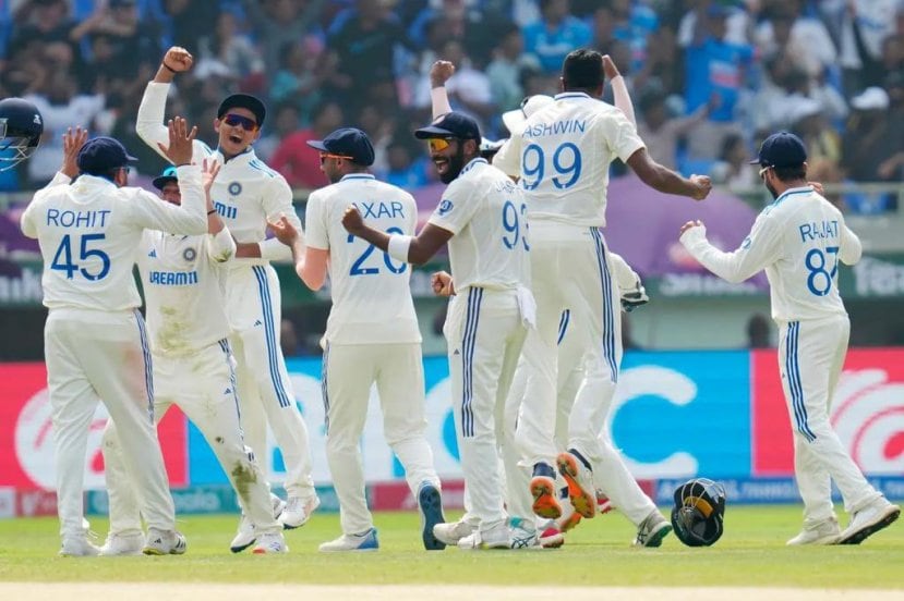 The Indian bowlers wrapped up the innings of the English team on the fourth day itself