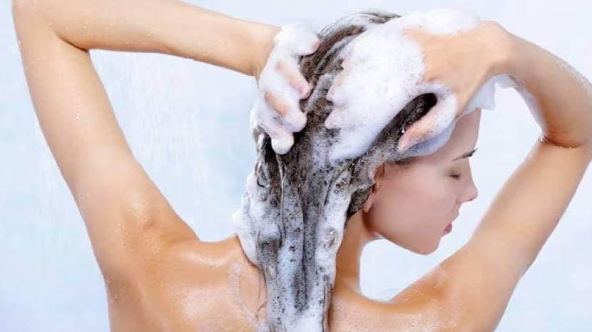 Hair care tips in winter