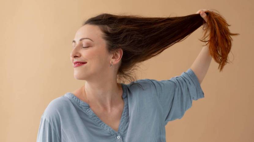 Five Bedtime habits to Follow Every Women for Her healthy hair Must Read This Tips 