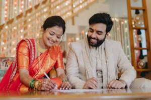 popular Music Producer Yashraj Mukhate ties knot with girlfriend alpana wedding photo viral